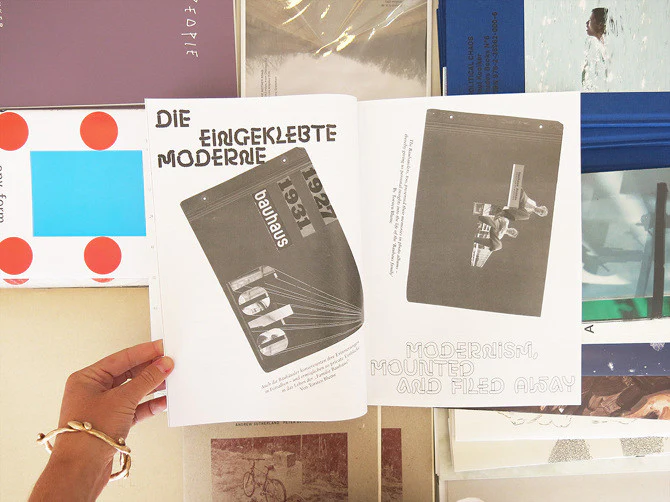 Bauhaus: N°4 Photo - Image 3