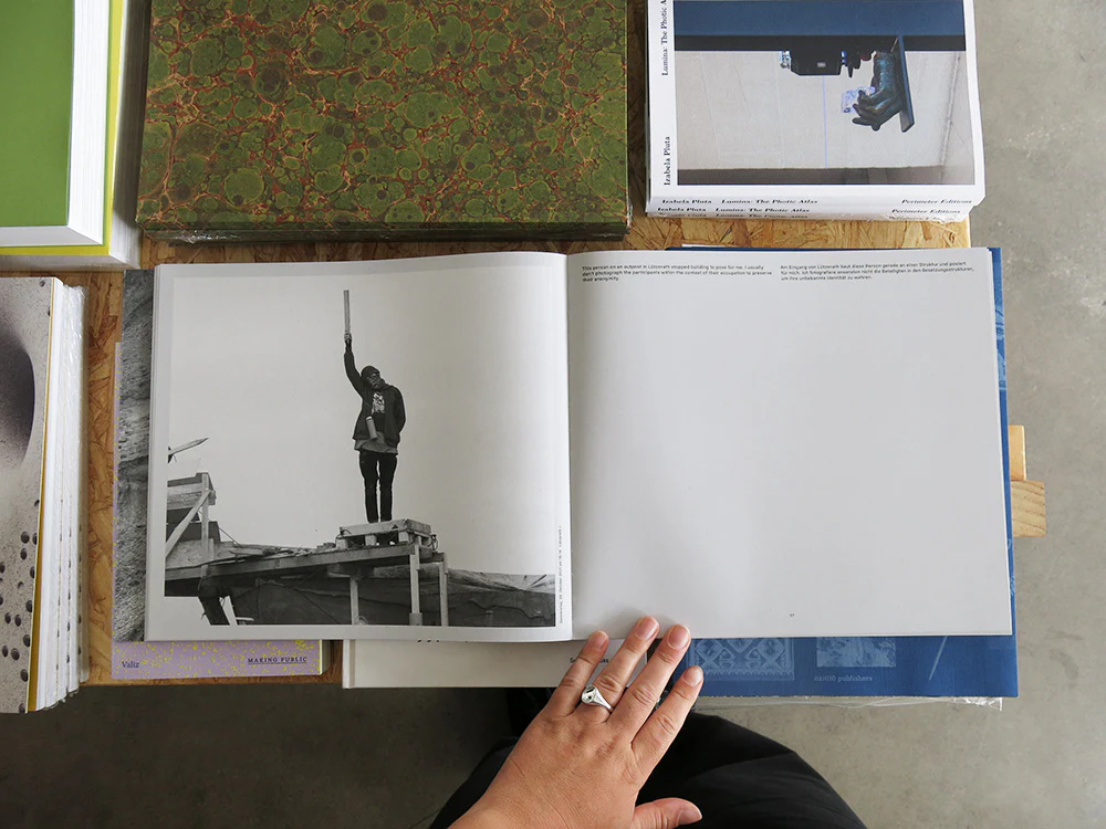 Beate Gütschow: Resistance, Flood, Fire, Resistance. - Image 2