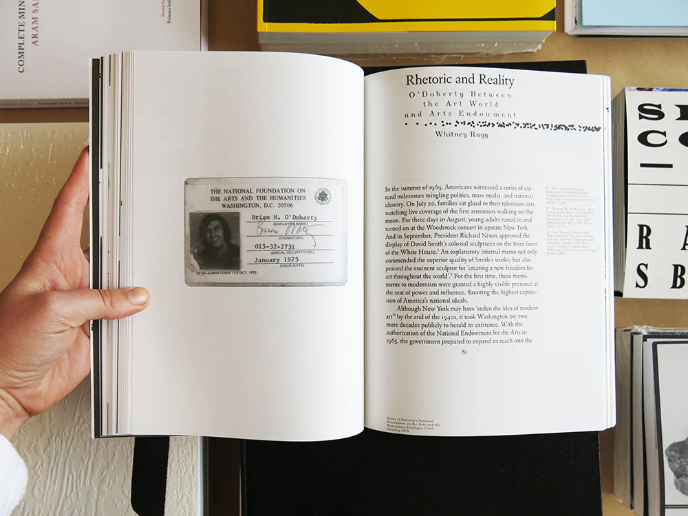 Brian O'Doherty / Patrick Ireland: Word, image and institutional critique - Image 5