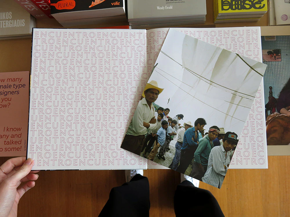 Bruno Serralongue – Encuentro Chiapas 1996 - Image 2
