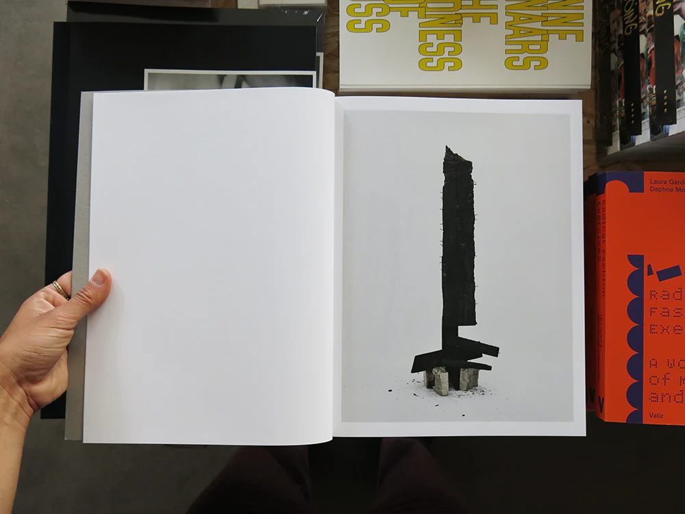 Carolyn Drake – Men Untitled - Image 2