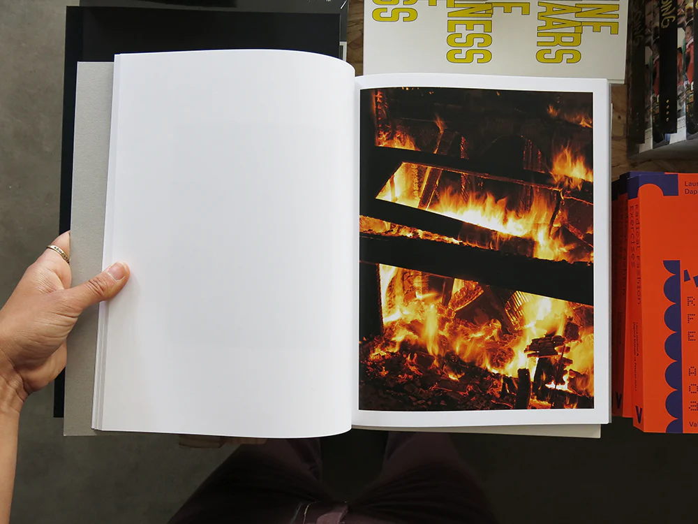 Carolyn Drake – Men Untitled - Image 6