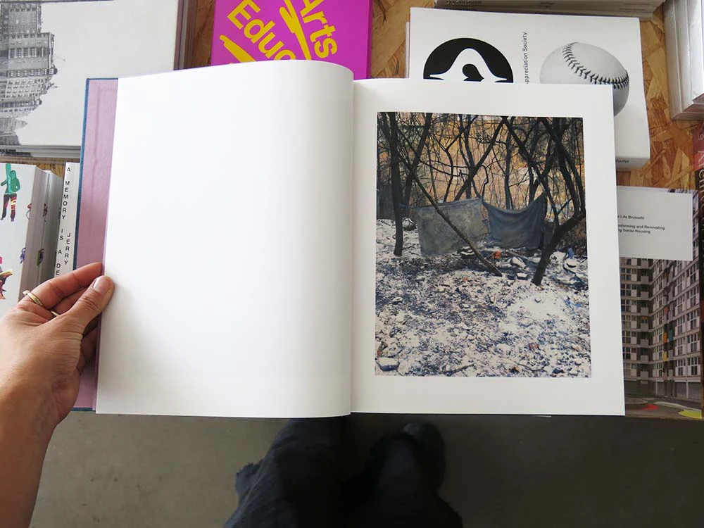 Gregory Halpern – King, Queen, Knave - Image 2