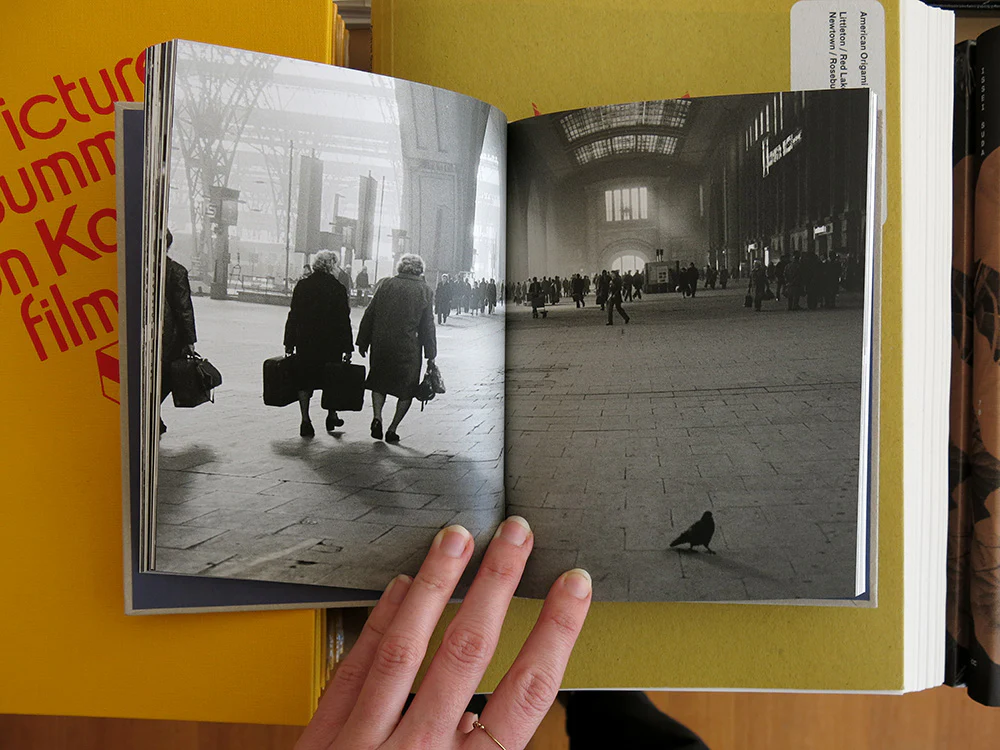 Helga Paris – Leipzig Central Station 1981/1982 - Image 6
