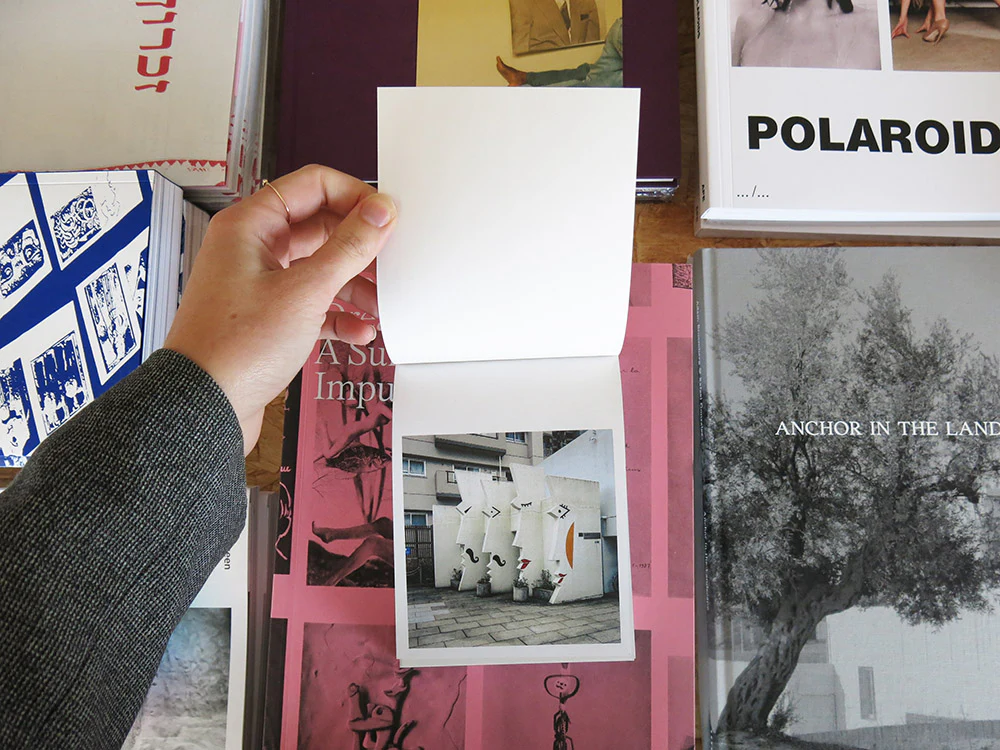 Hidefumi Nakamura – Toilets a Go Go! - Image 2