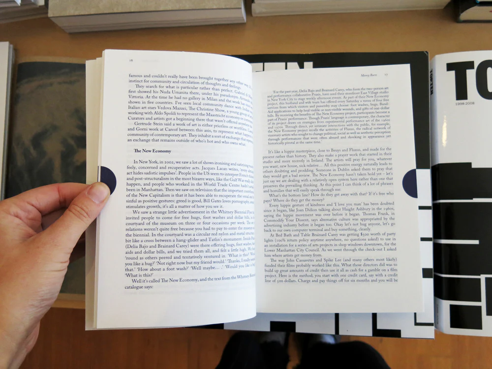 Ideologie & A Constructed World: the Complete Writings 2001-2018 - Image 2