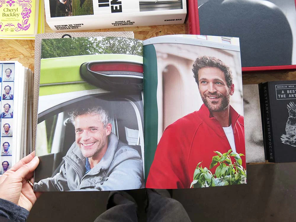 Martin Fengel – Männer auf Autos - Image 4