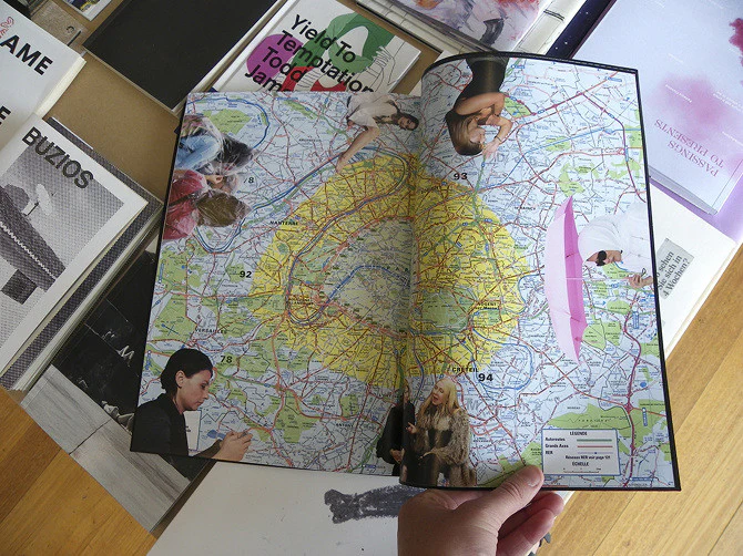 Martin Parr - Grand Paris - Image 8