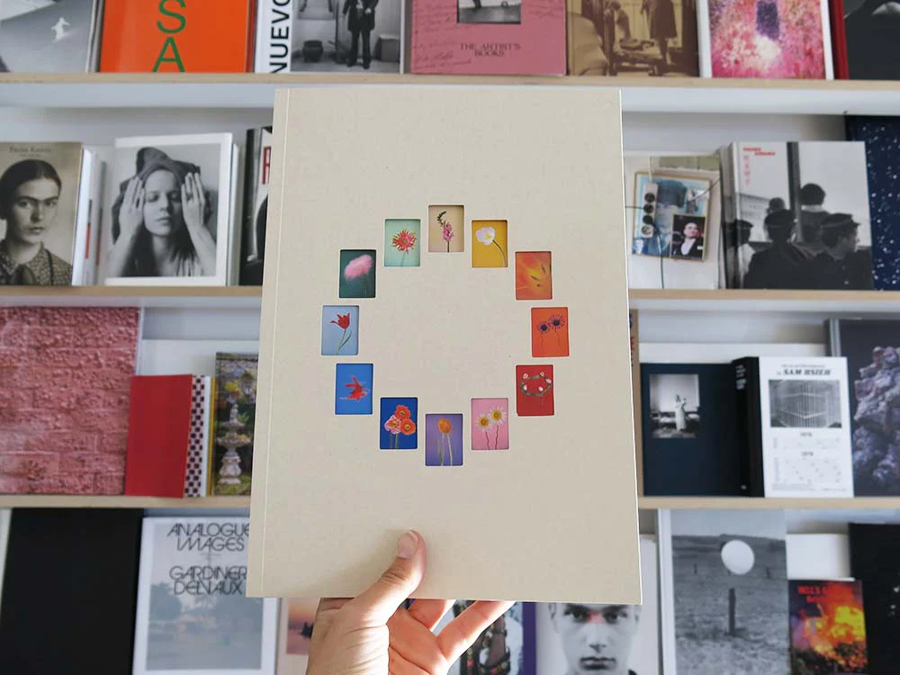 Paula Codoner – The Chromatics of Flowers